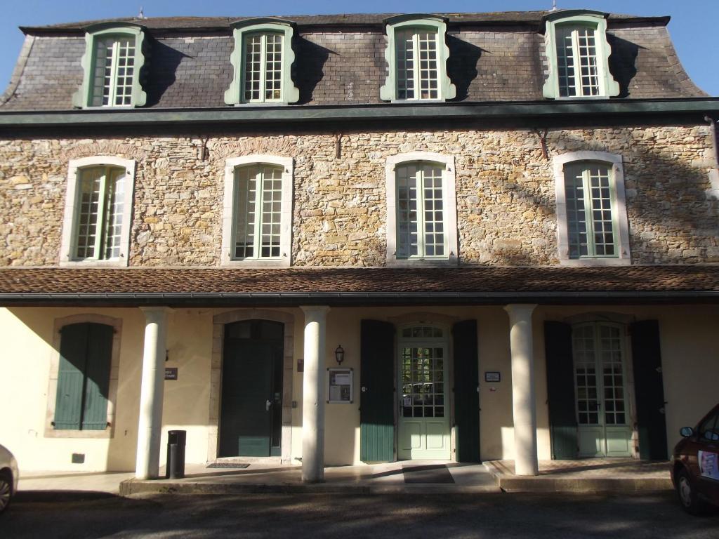 Hotel Helios - Golf Salies-de-Béarn 외부 사진