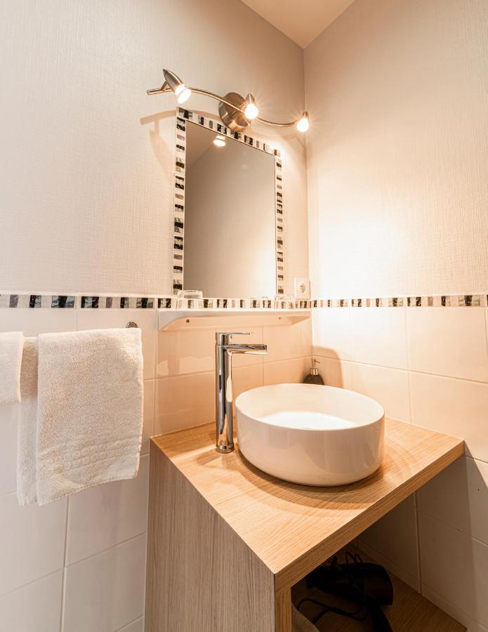 Hotel Helios - Golf Salies-de-Béarn 외부 사진